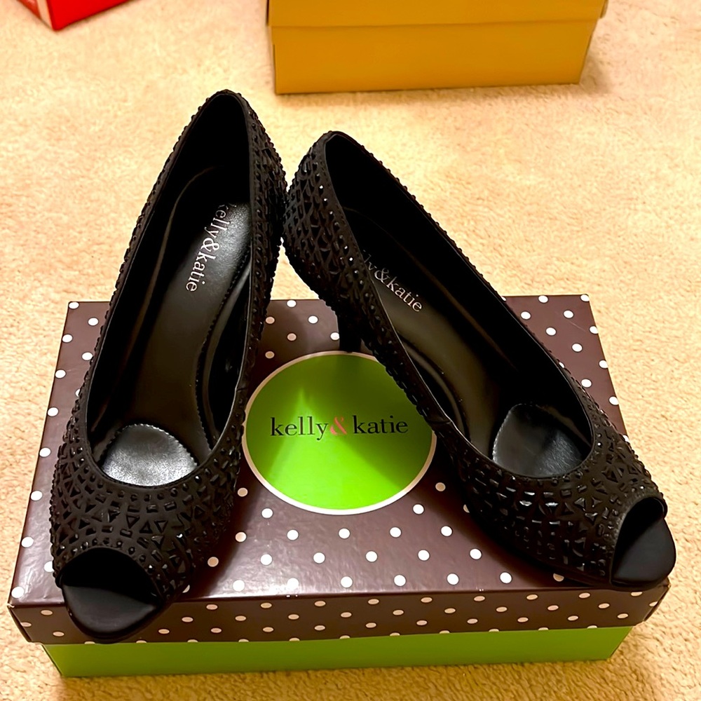 Kelly & Katie black, stoned heels